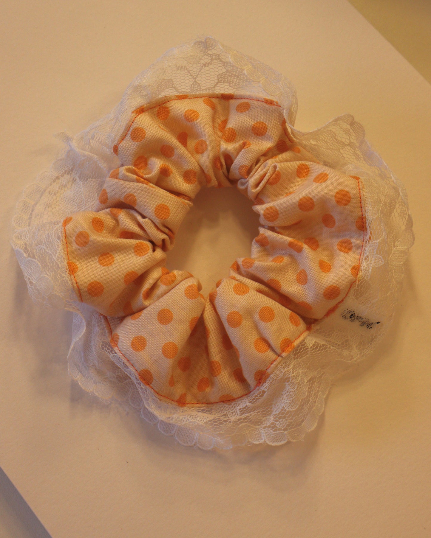 Solo Martini Scrunchie - Peach